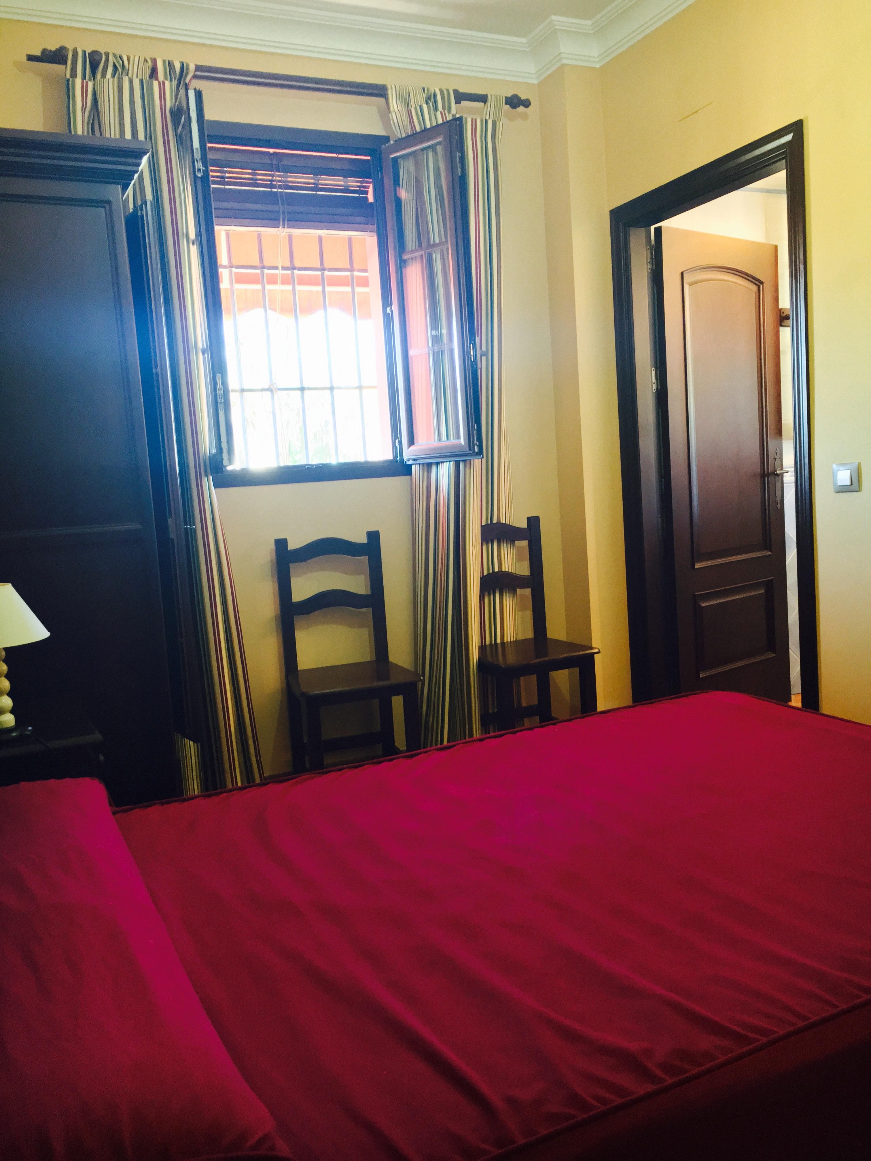 Hostal Pechi Huévar Exteriér fotografie