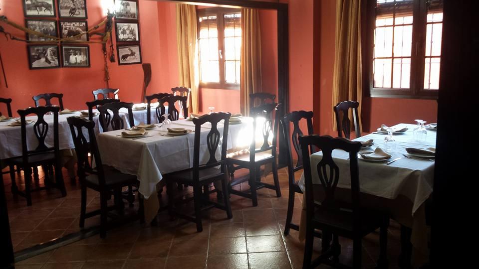 Hostal Pechi Huévar Exteriér fotografie