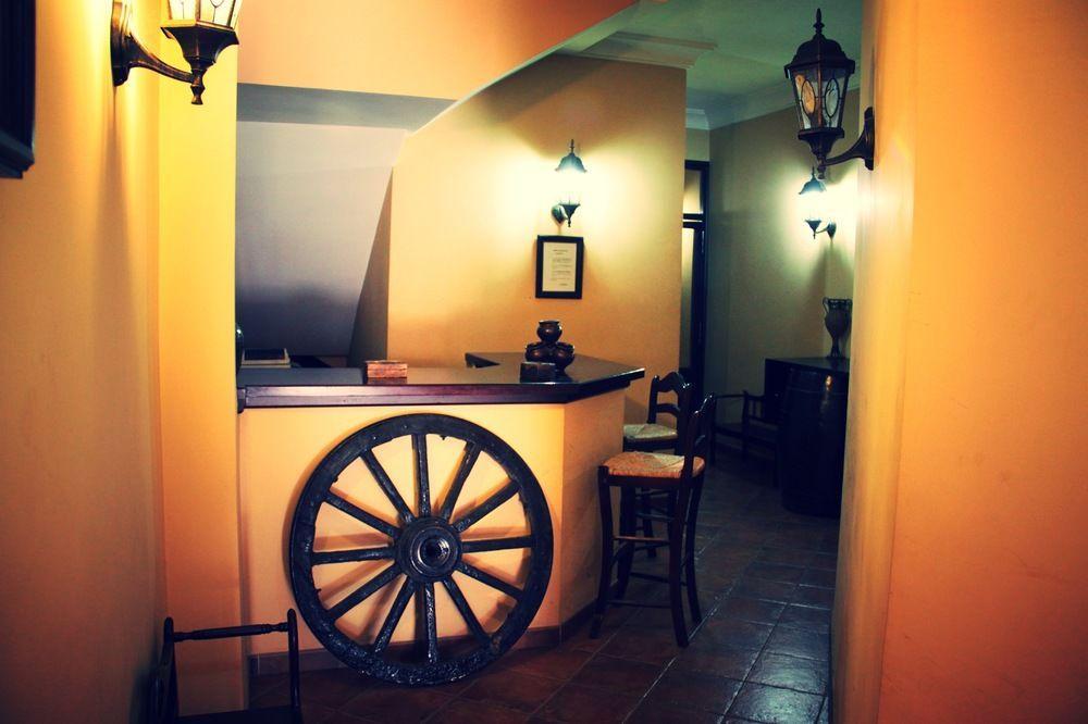 Hostal Pechi Huévar Exteriér fotografie